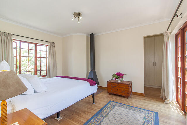 Master Bedroom facing Dressing area