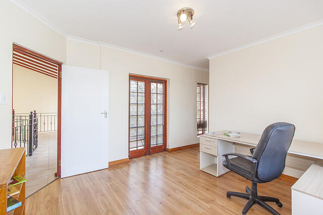 Upstairs informal lounge