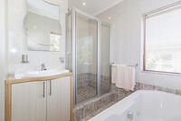 Ensuite facing shower