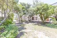 Garden facing stacking doors 2